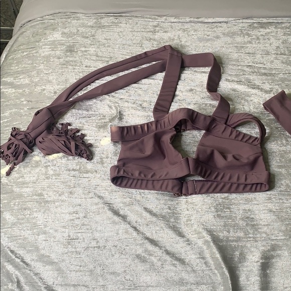 Lavender bikini - Picture 3 of 5